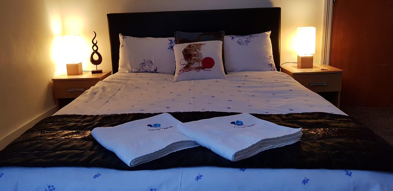Cozy Haven Grafton Hotel Bedford Exterior foto